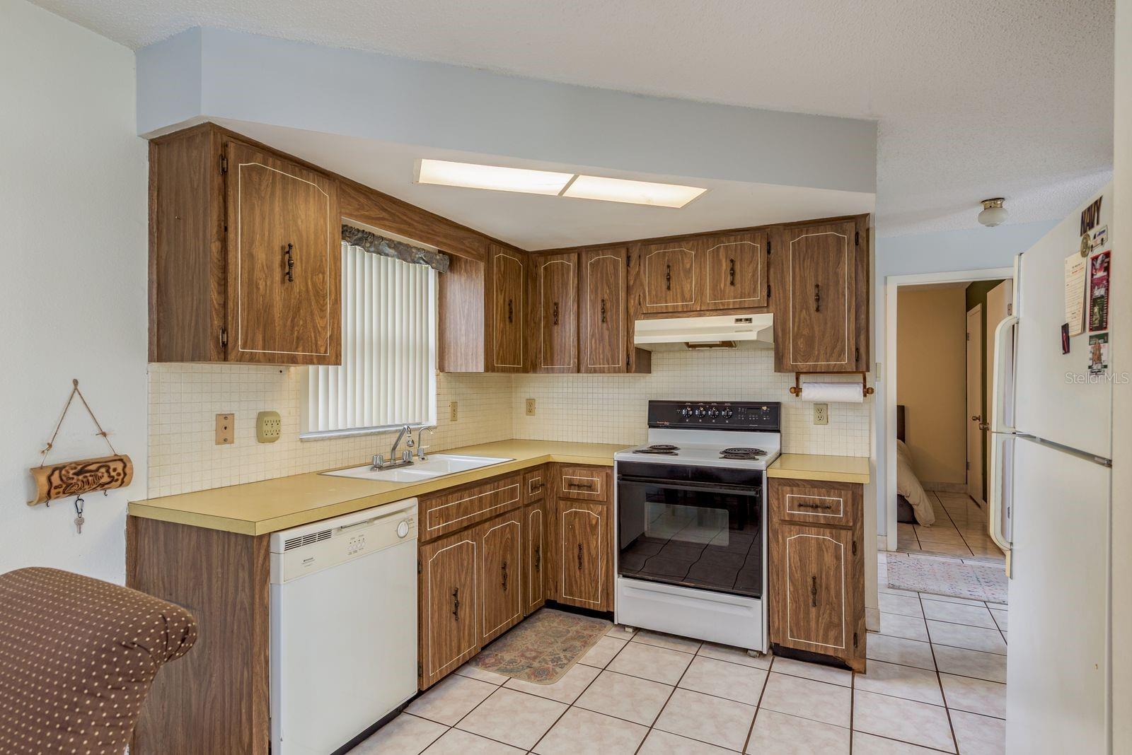 Image 11 of 32 For 9307 Wolcott Lane