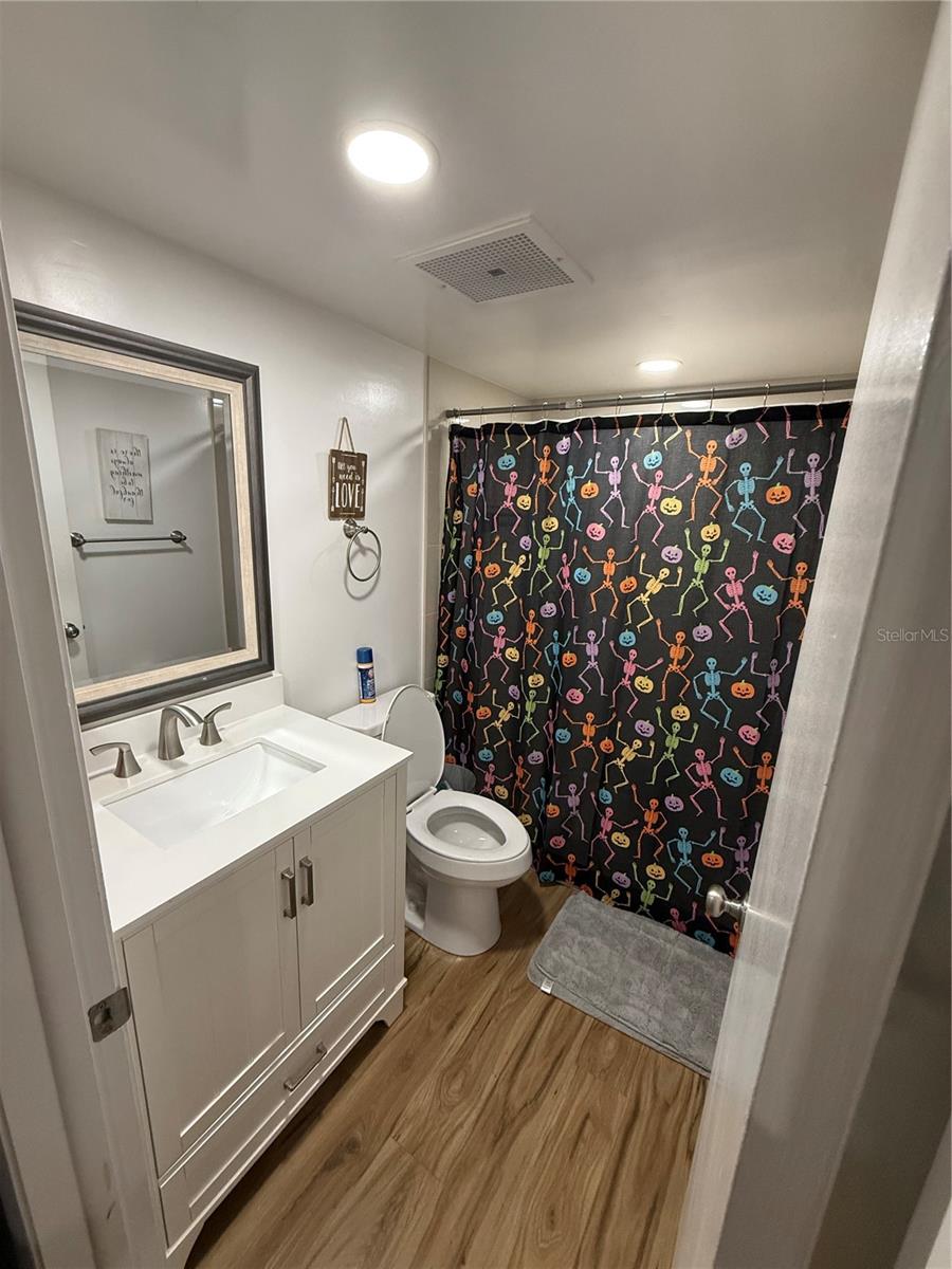 Image 10 of 15 For 206 Caryl Way 1