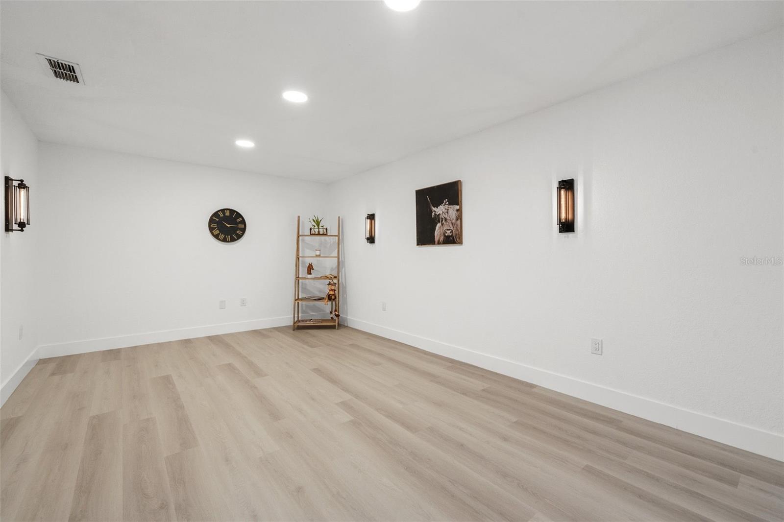 Image 34 of 50 For 8270 Cresap Street