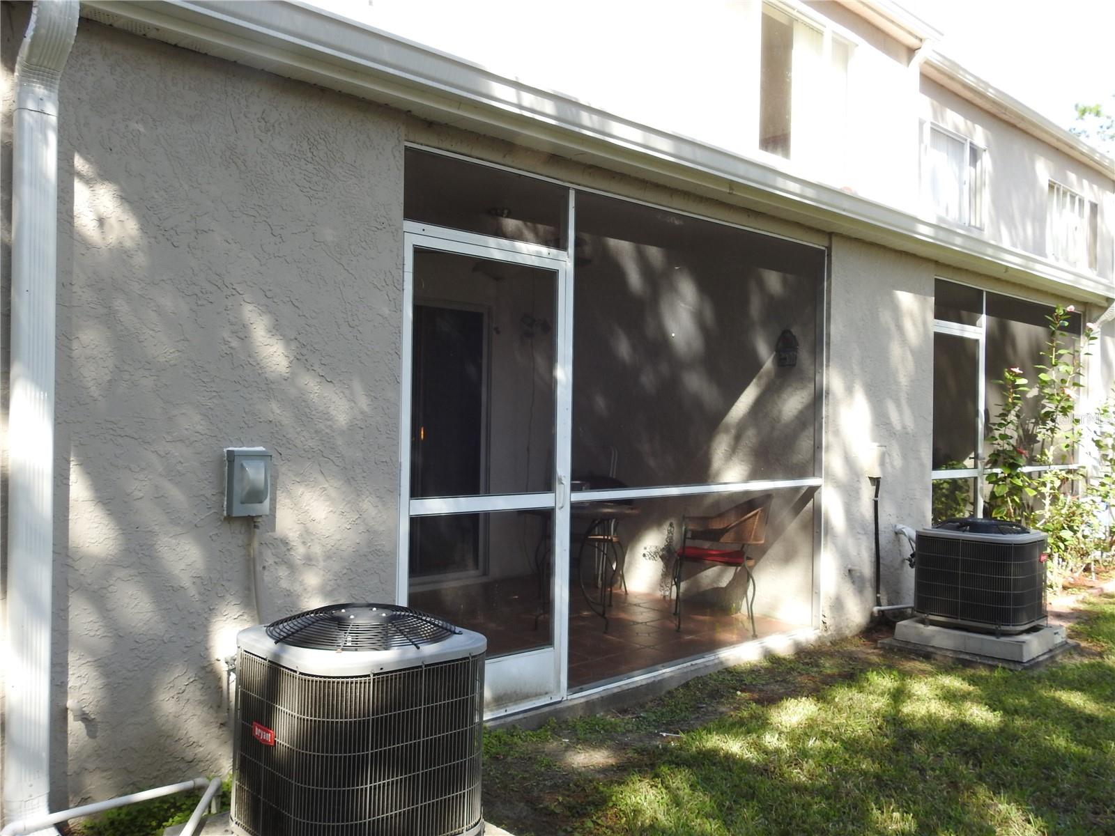 Image 11 of 12 For 8613 Hunters Key Circle
