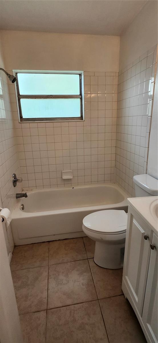Image 13 of 26 For 2254 19th Avenue Sw