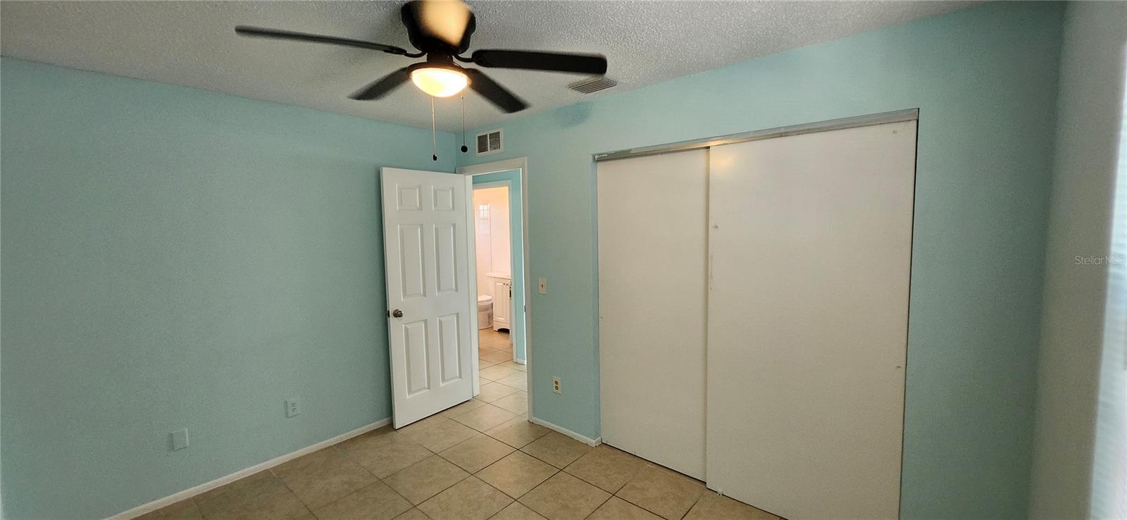 Image 14 of 26 For 2254 19th Avenue Sw