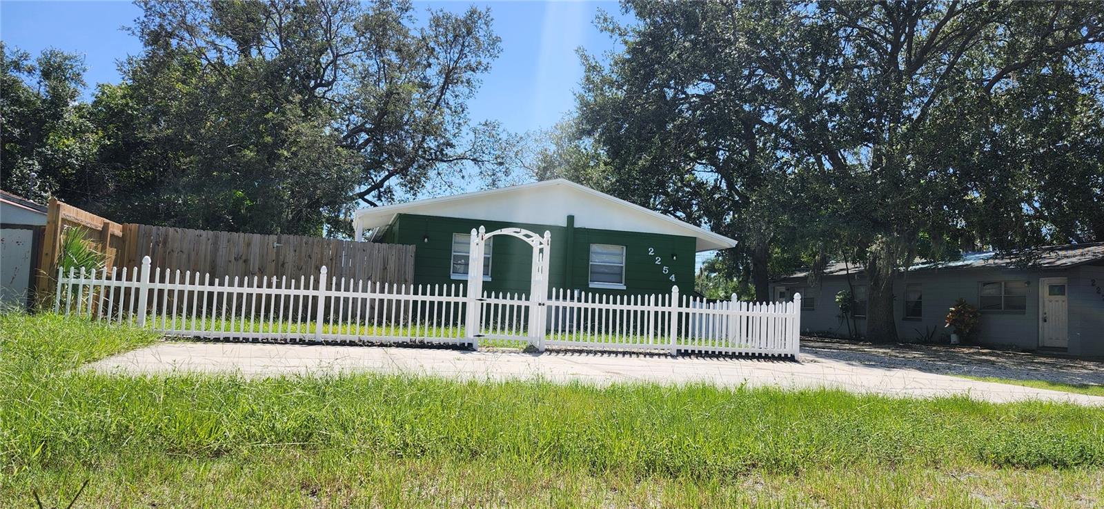 Image 17 of 26 For 2254 19th Avenue Sw