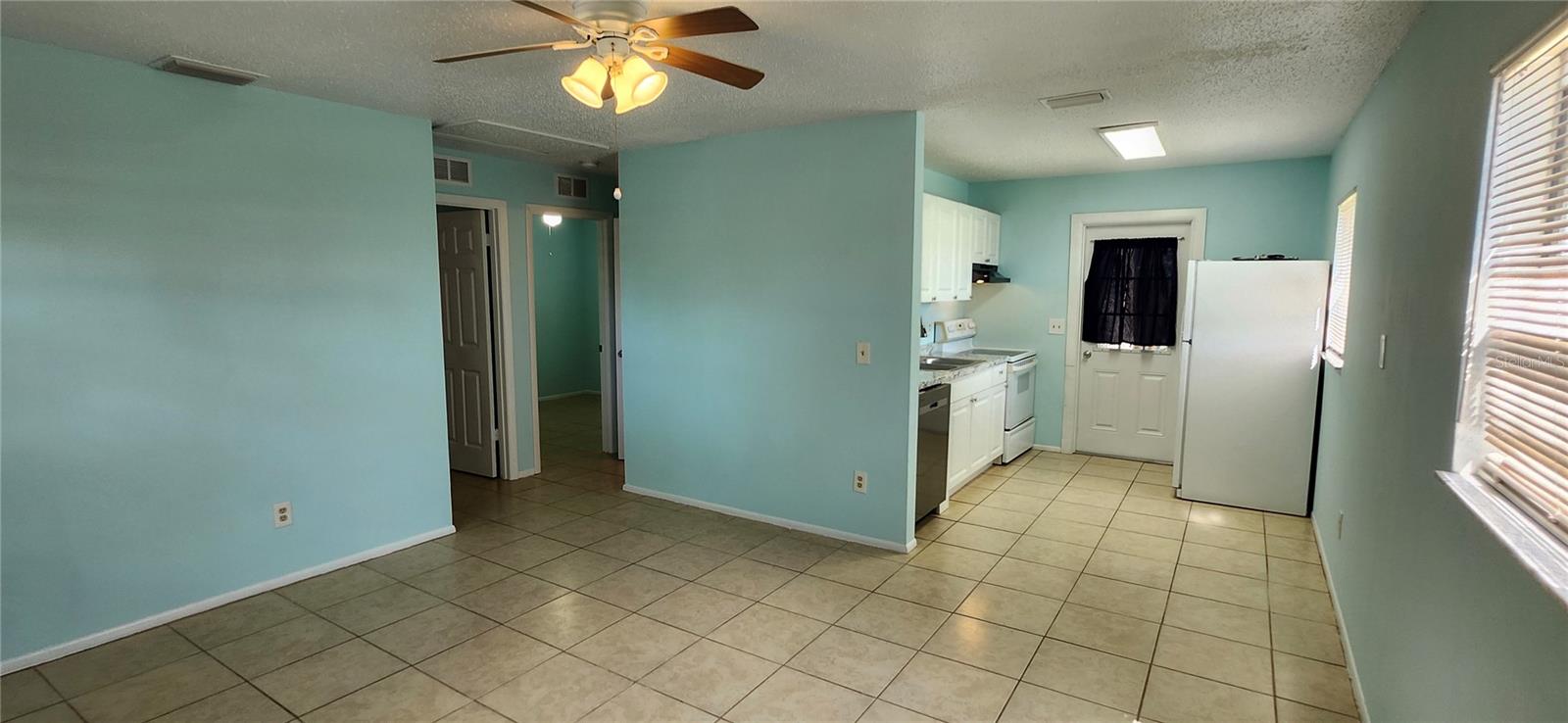 Image 5 of 26 For 2254 19th Avenue Sw