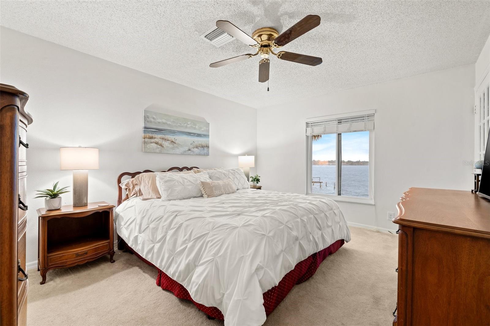 Image 21 of 40 For 7310 Sunshine Skyway Lane S 219