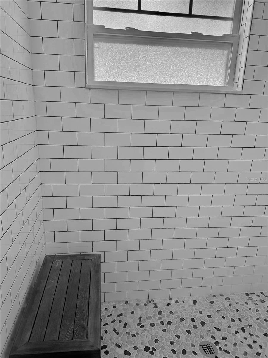 Image 23 of 36 For 2501 Dr Martin Luther King Jr Street S