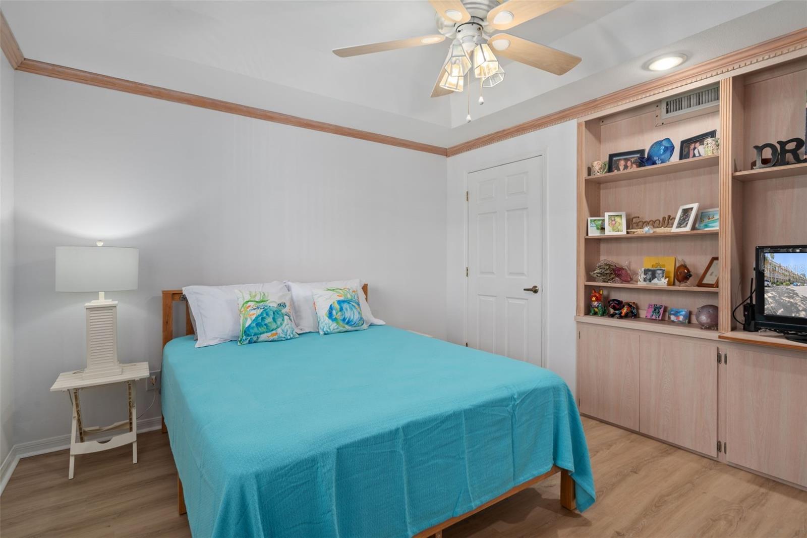 Image 15 of 45 For 2231 Utopian Drive E 217