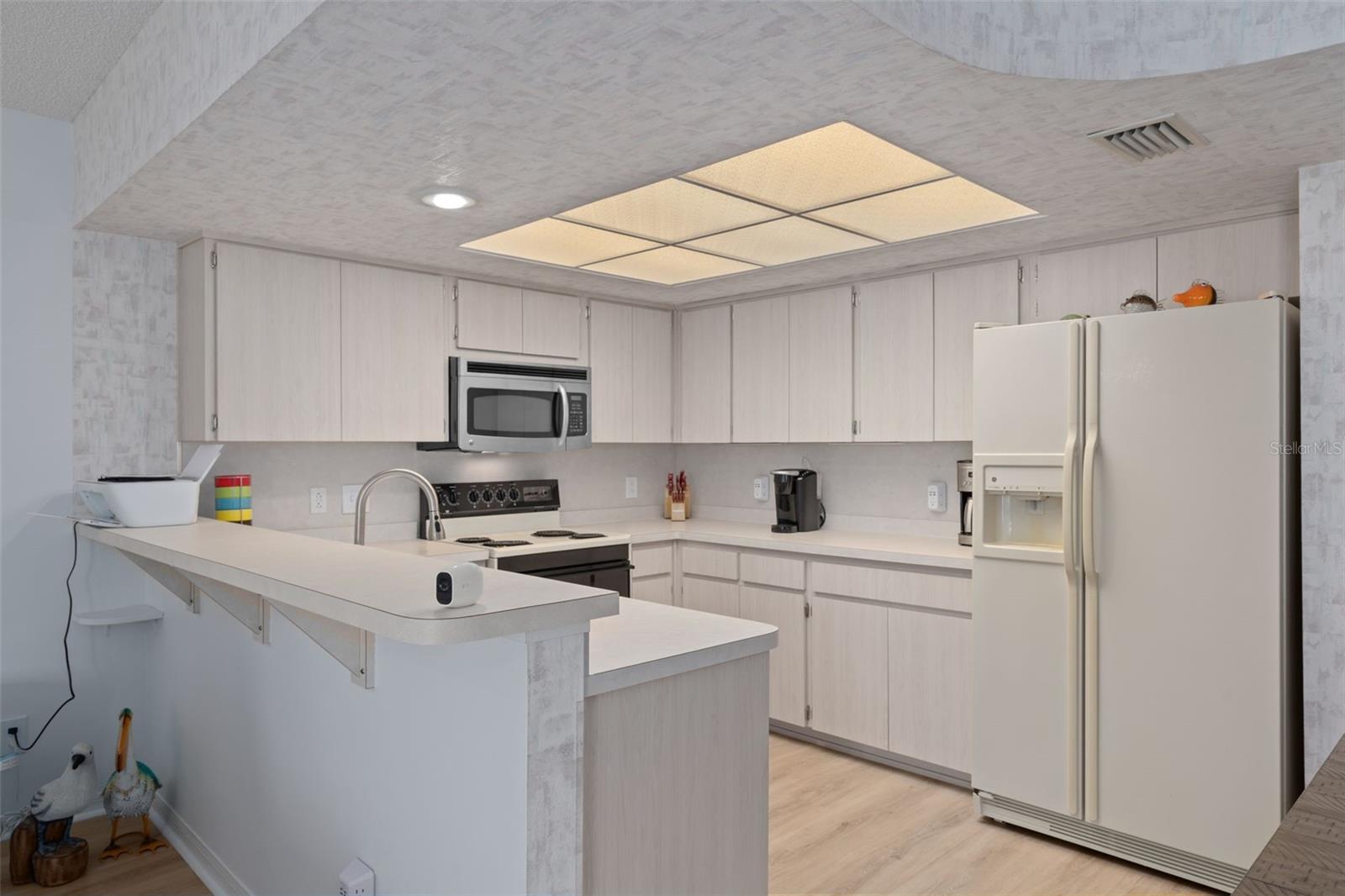 Image 7 of 45 For 2231 Utopian Drive E 217