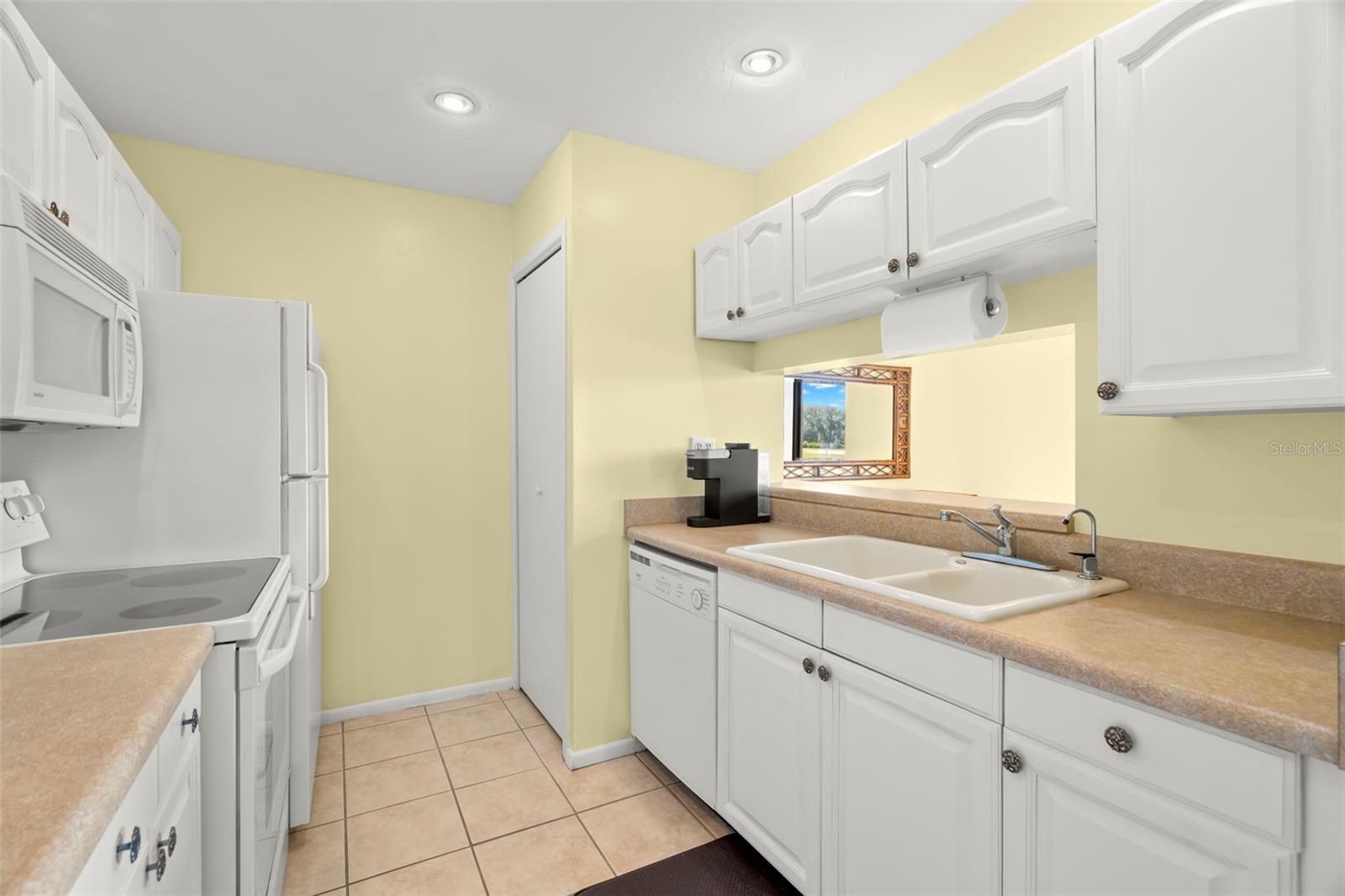 Image 15 of 36 For 412 Moorings Cove Drive 7h