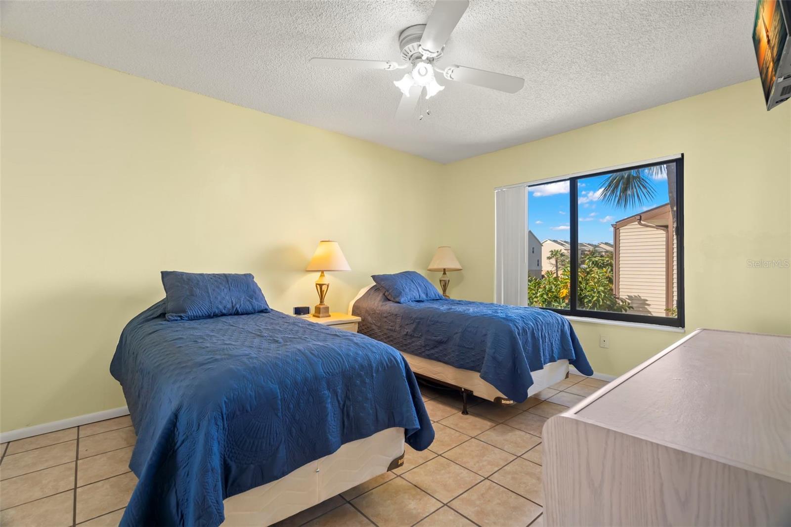 Image 20 of 36 For 412 Moorings Cove Drive 7h