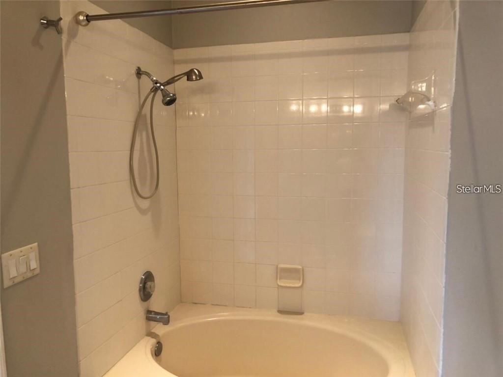 Image 4 of 8 For 11627 Colony Lake Drive