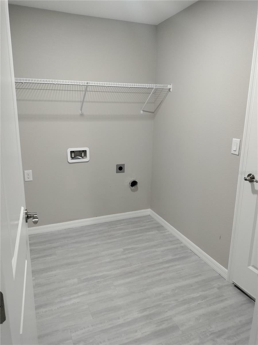 Image 20 of 58 For 2121 Firebrand Road