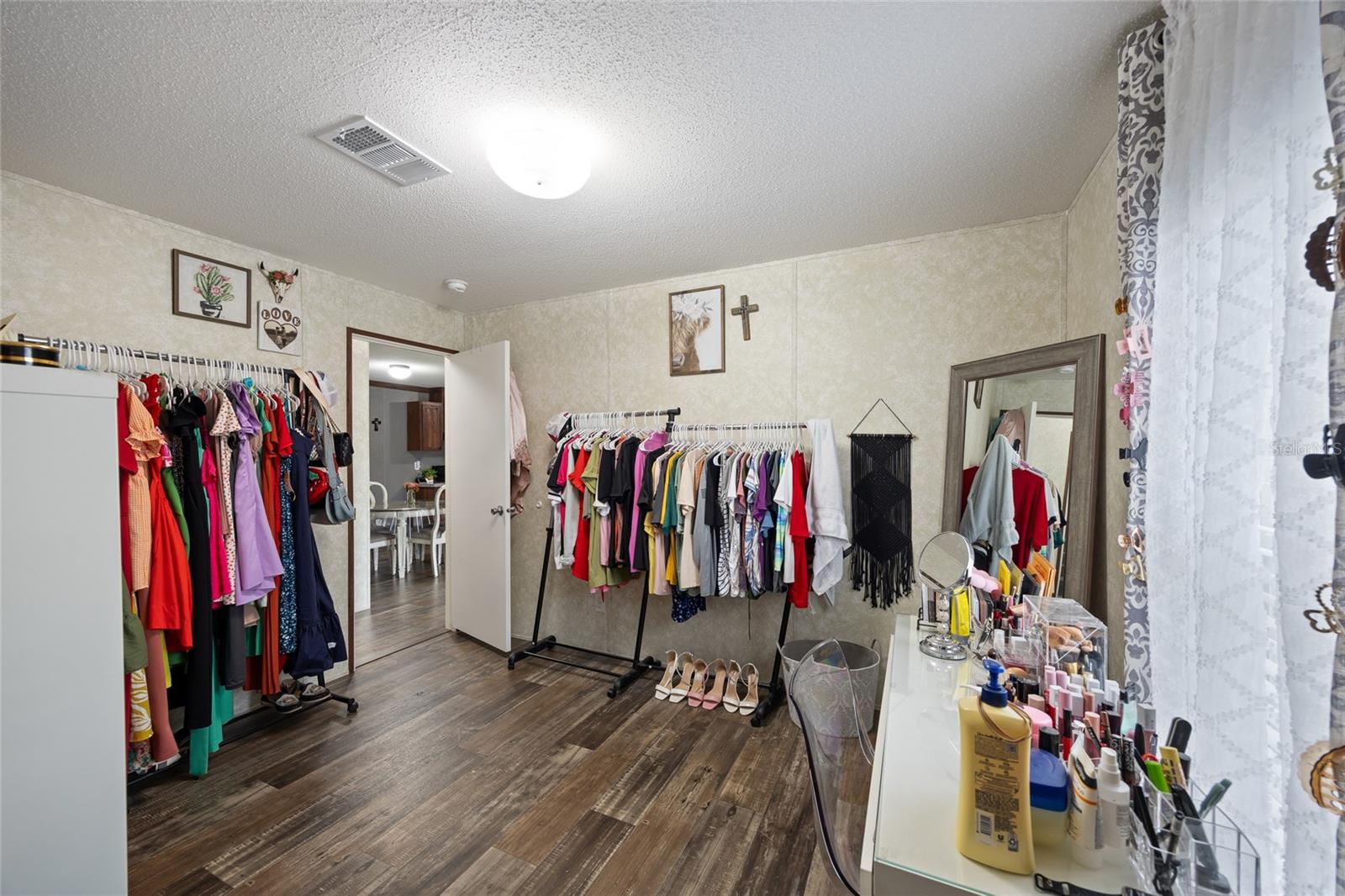 Image 16 of 23 For 4490 Lower Meadow Road