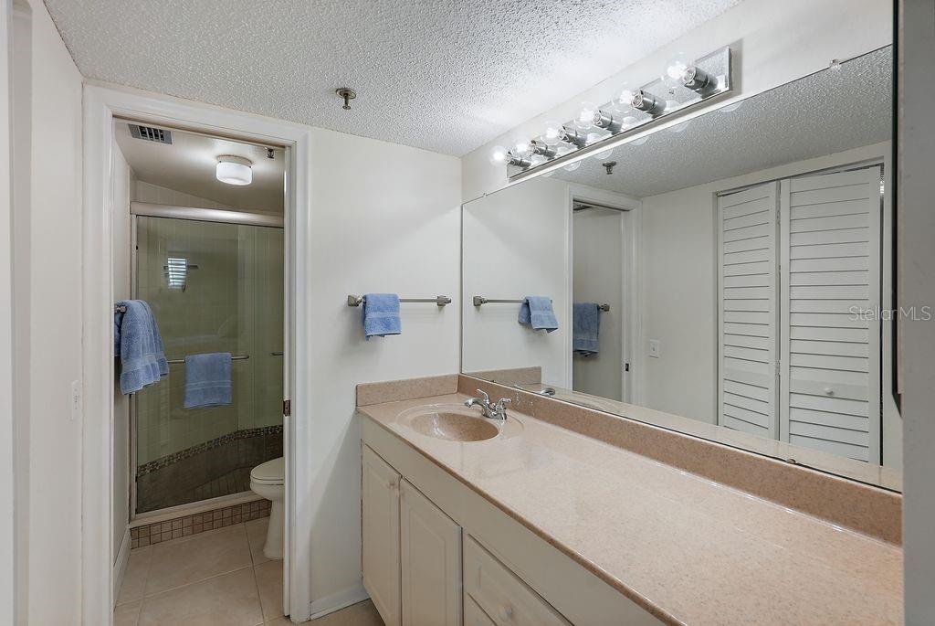 Image 26 of 37 For 6322 Palma Del Mar Boulevard S 706