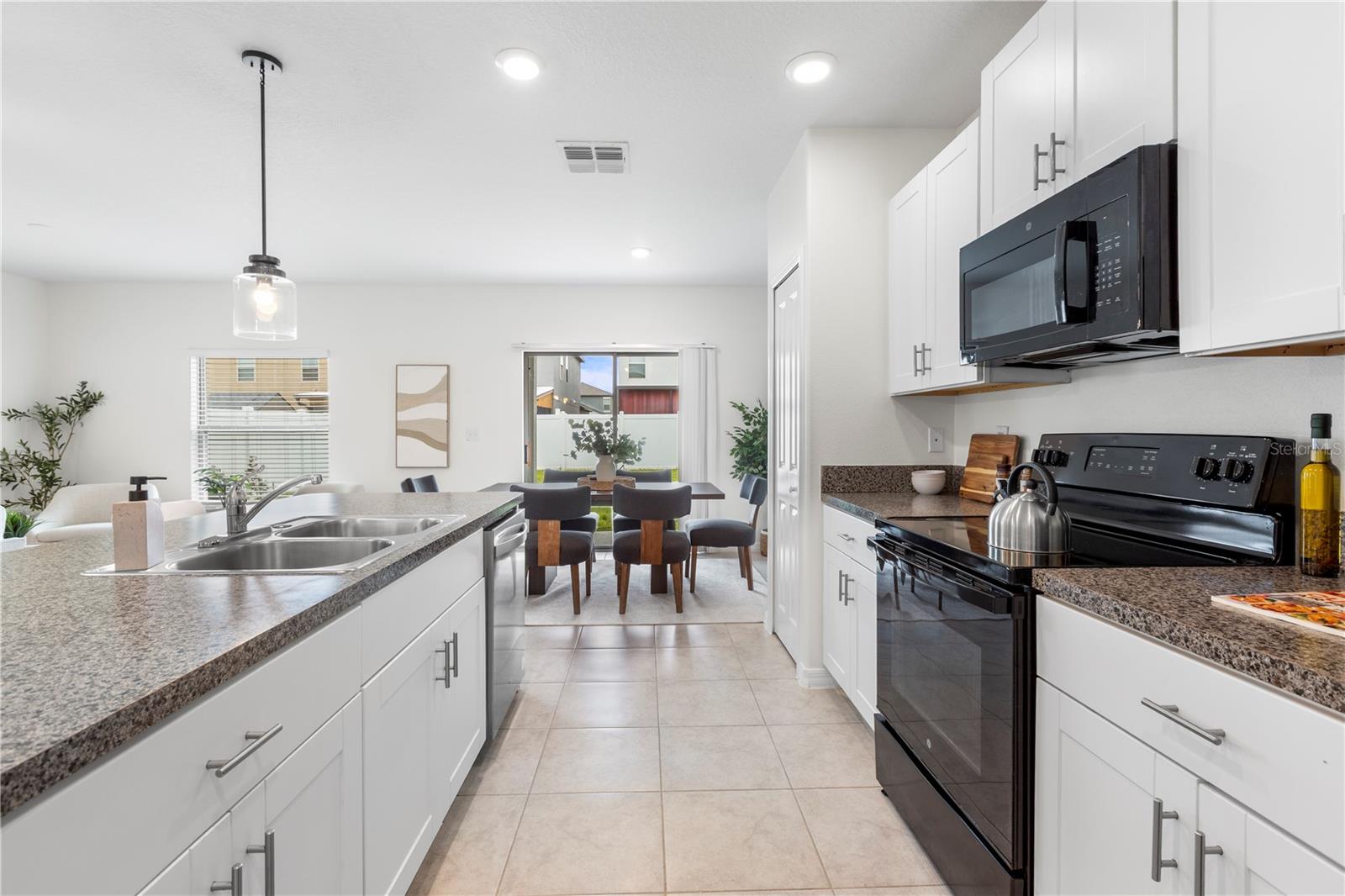 Image 14 of 66 For 7033 Samuel Ivy Drive
