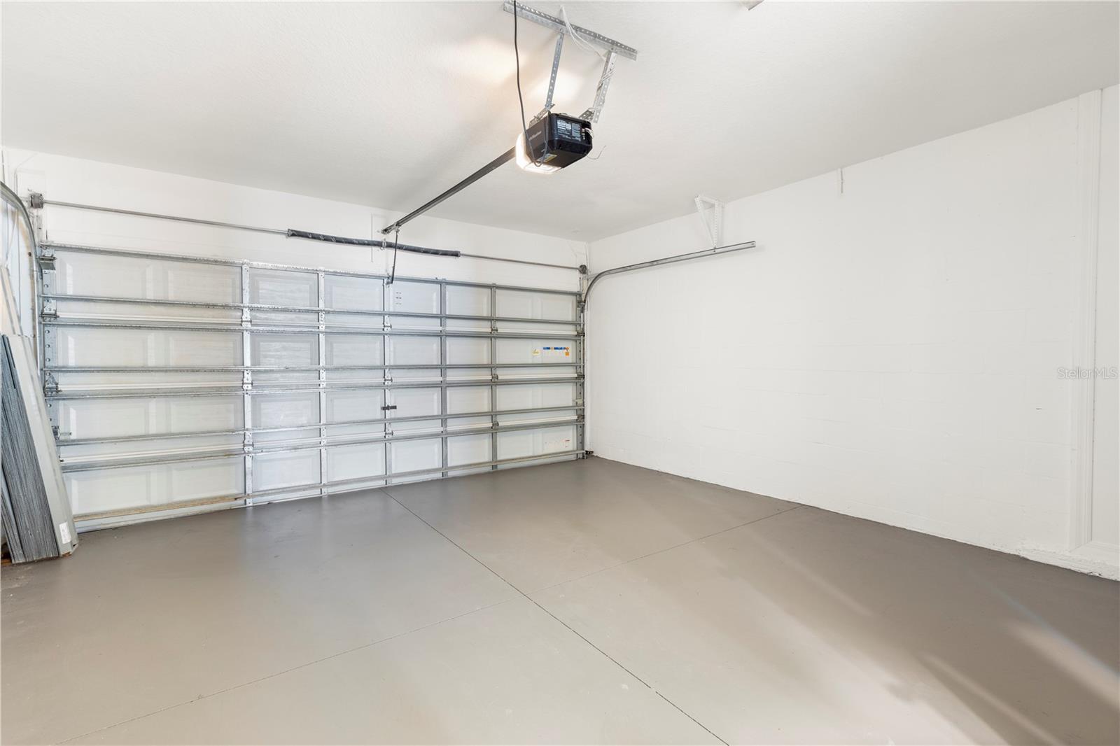 Image 21 of 66 For 7033 Samuel Ivy Drive