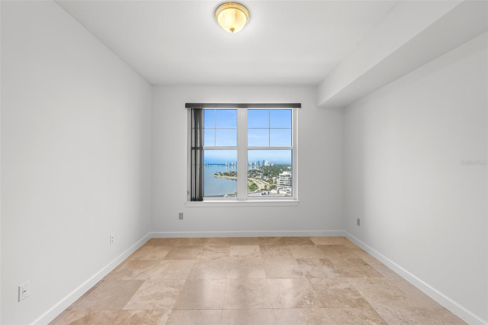 Image 22 of 67 For 345 Bayshore Boulevard 1805