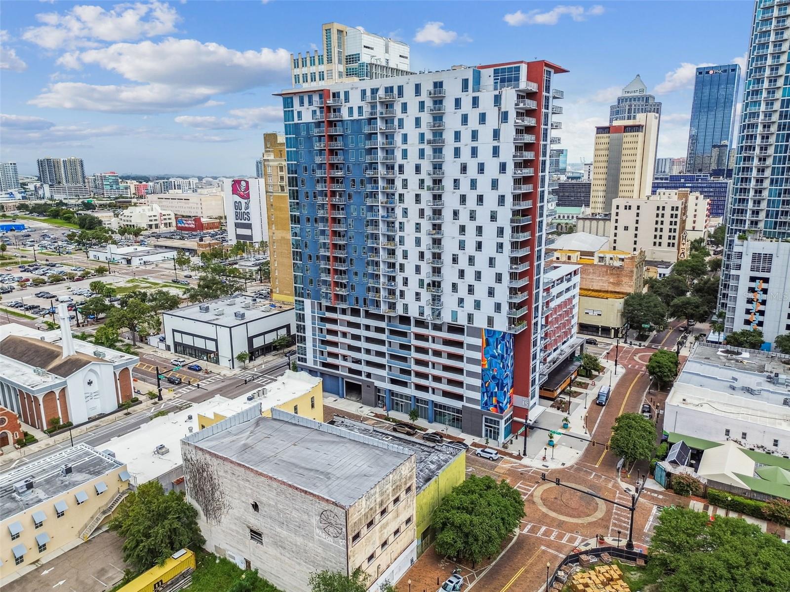 Image 10 of 12 For 1001 Franklin Street