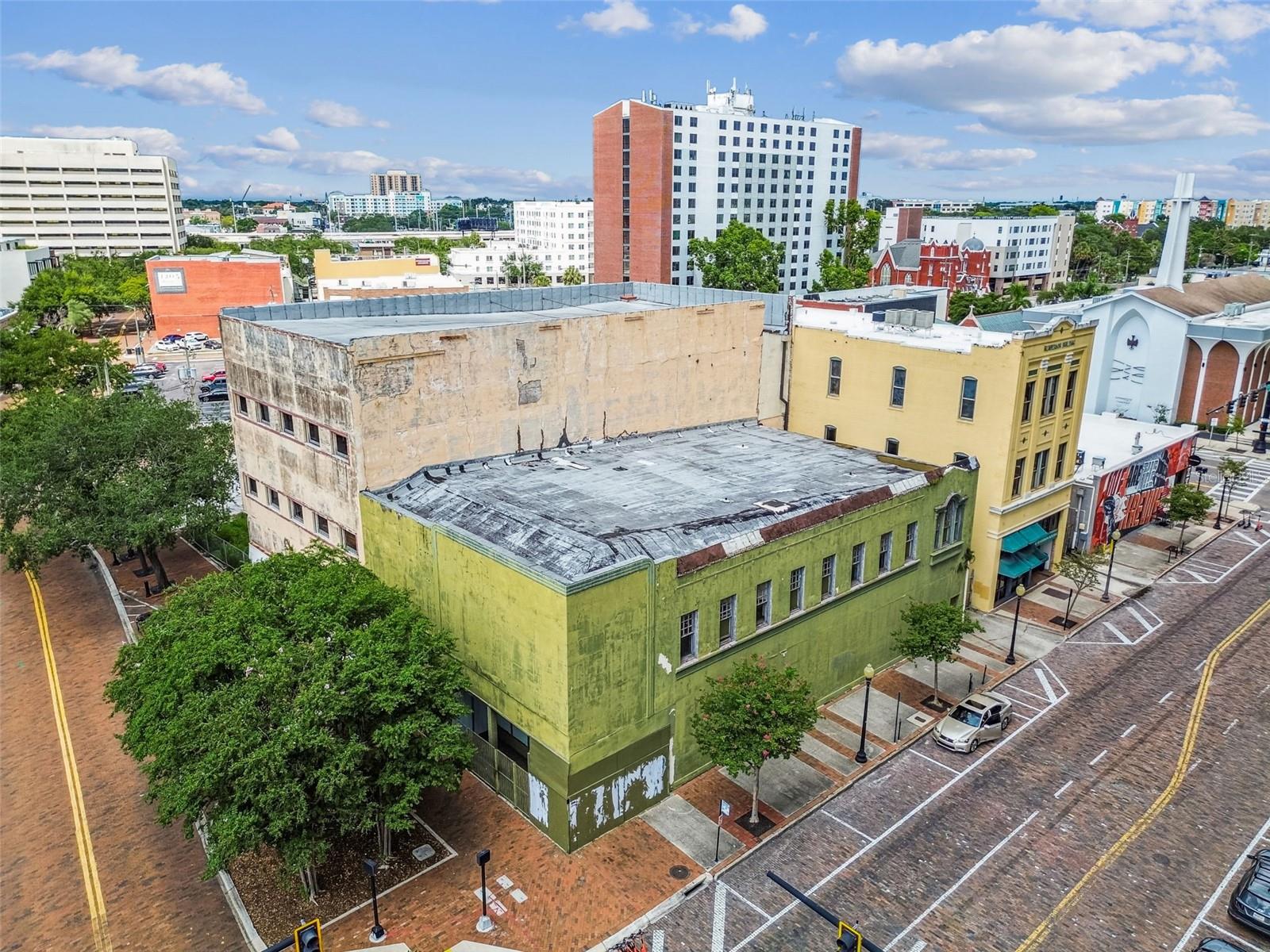 Image 8 of 12 For 1001 Franklin Street