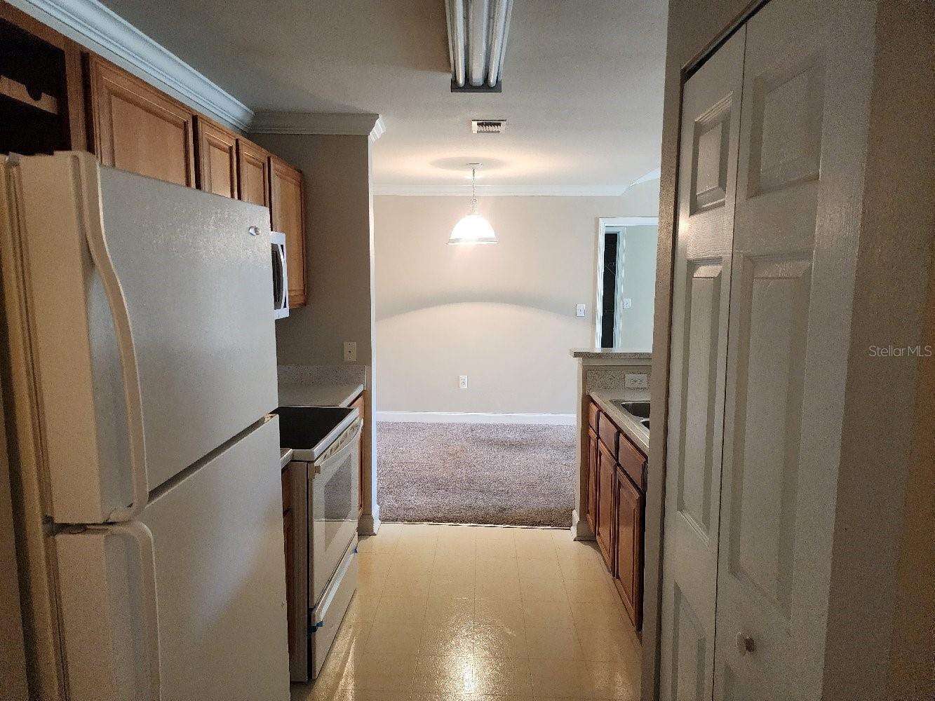 Image 10 of 31 For 18271 Bridle Club Drive 18271