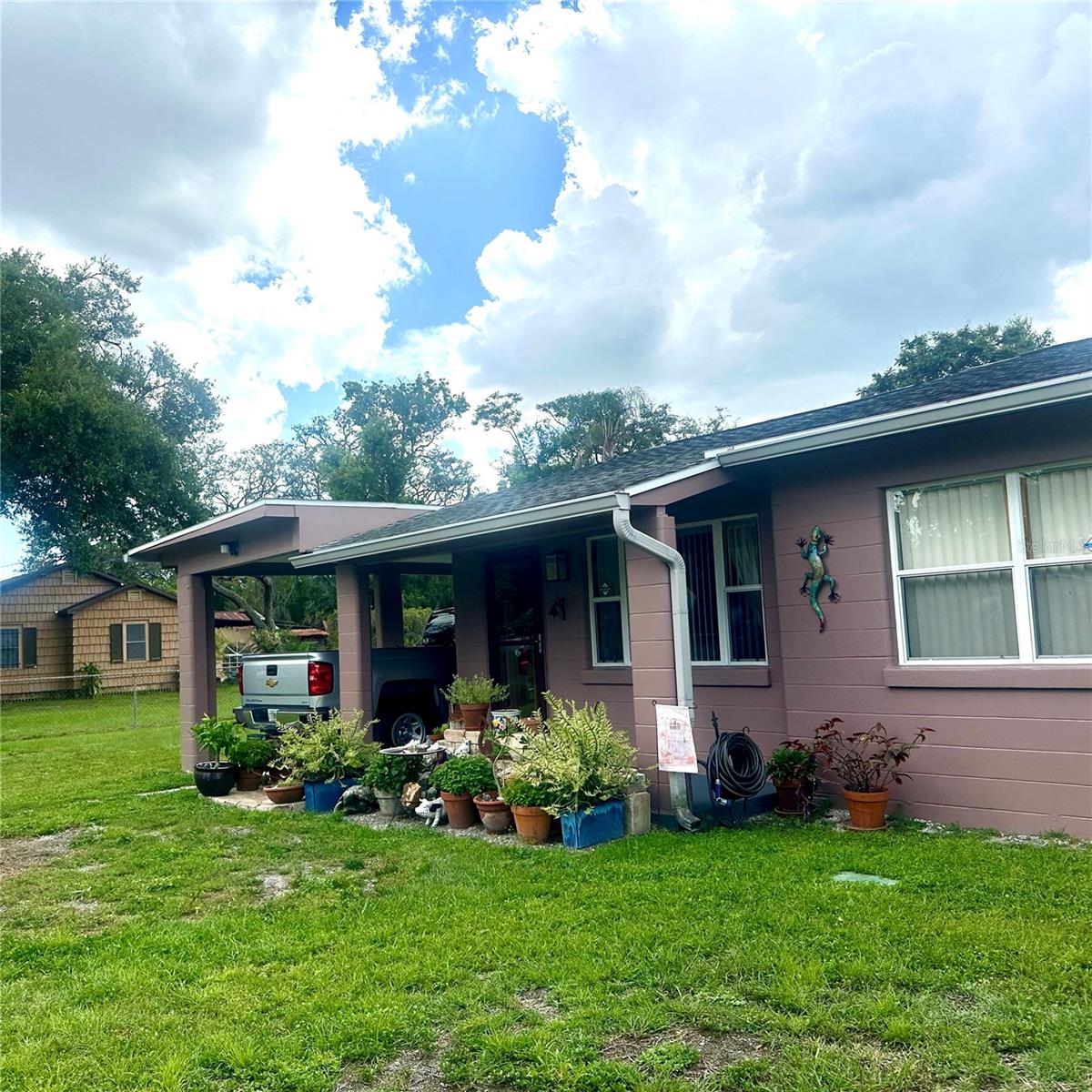 Image 4 of 48 For 8704 Rome Avenue