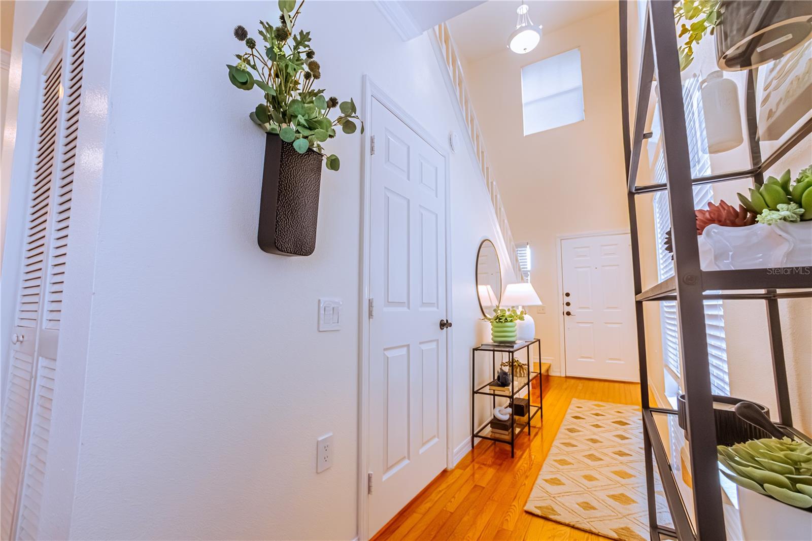 Image 3 of 25 For 404 Willow Avenue C