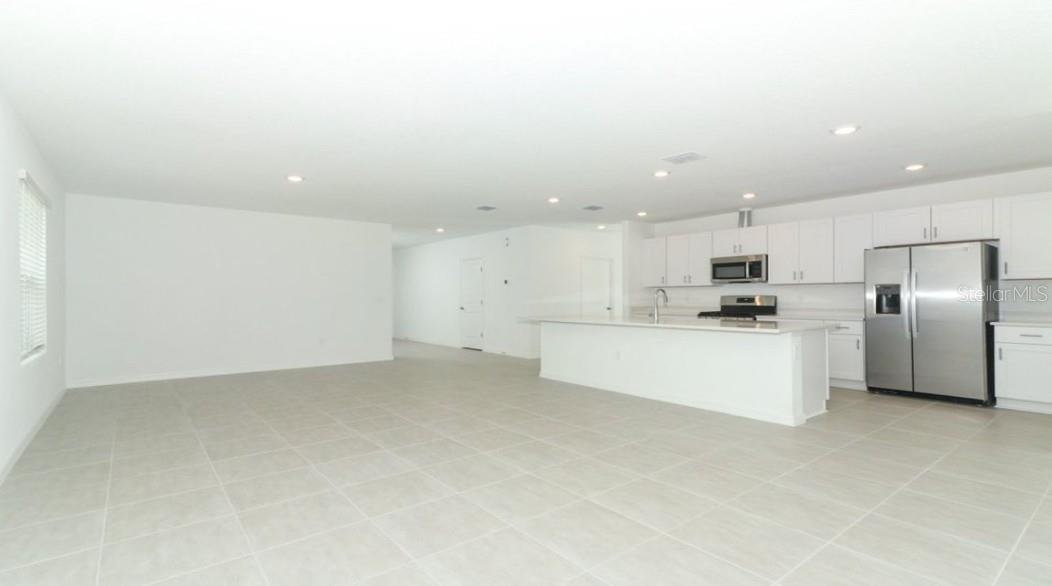 Image 10 of 19 For 2670 Fernleaf Street