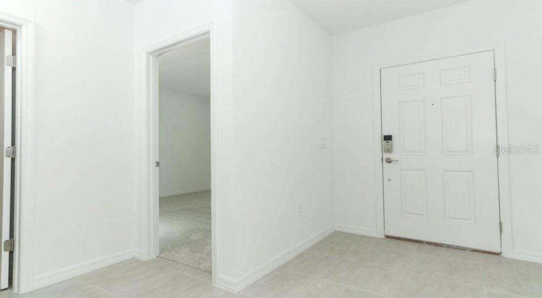 Image 12 of 19 For 2670 Fernleaf Street