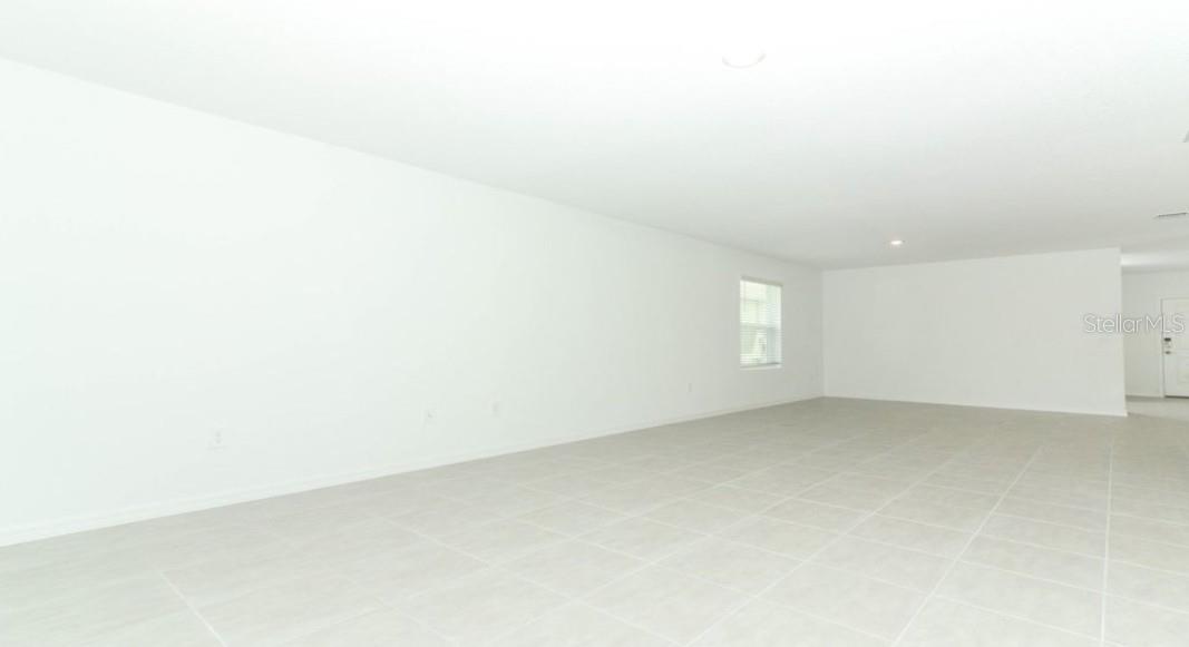 Image 9 of 19 For 2670 Fernleaf Street
