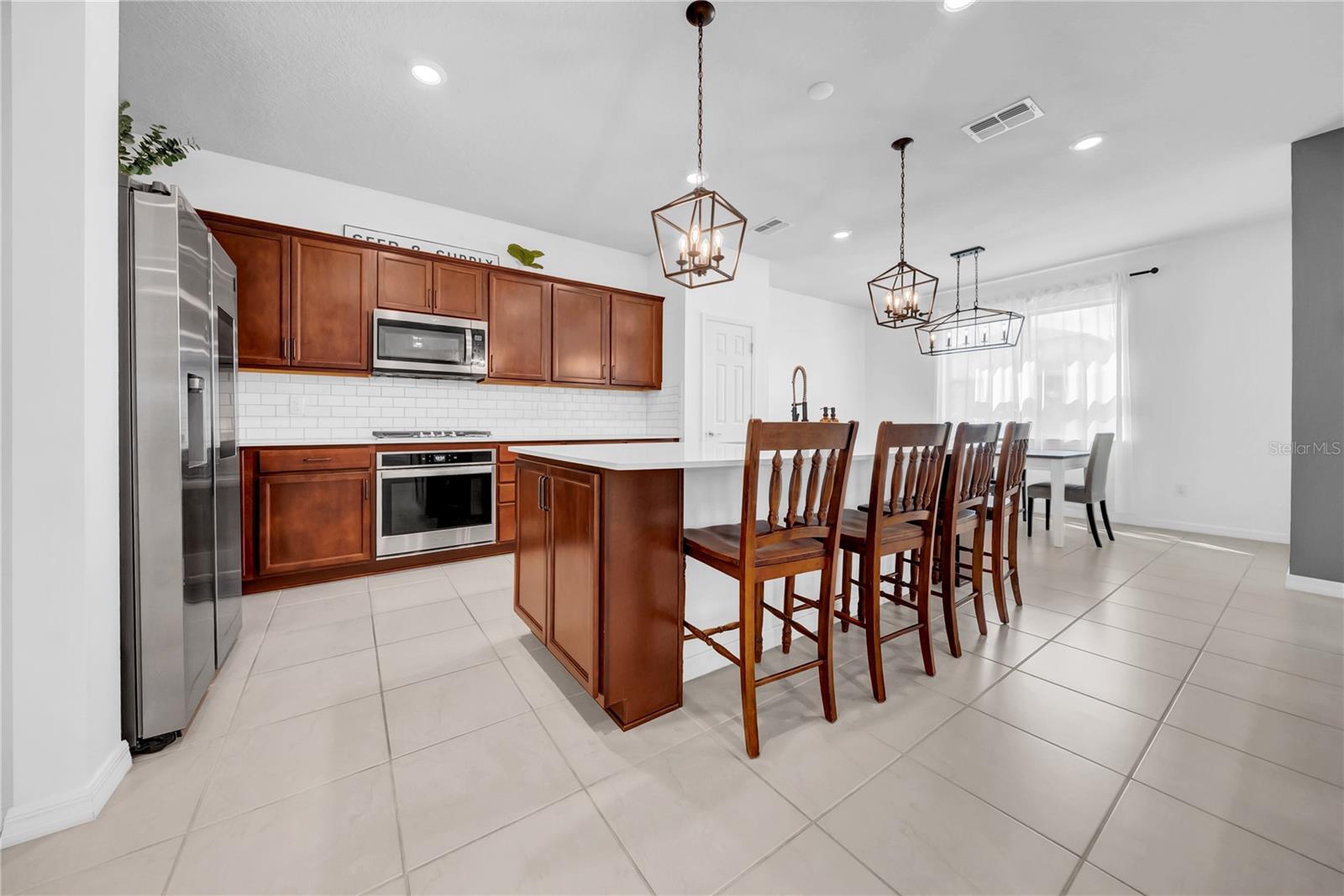 Image 19 of 50 For 18058 Fenders Way