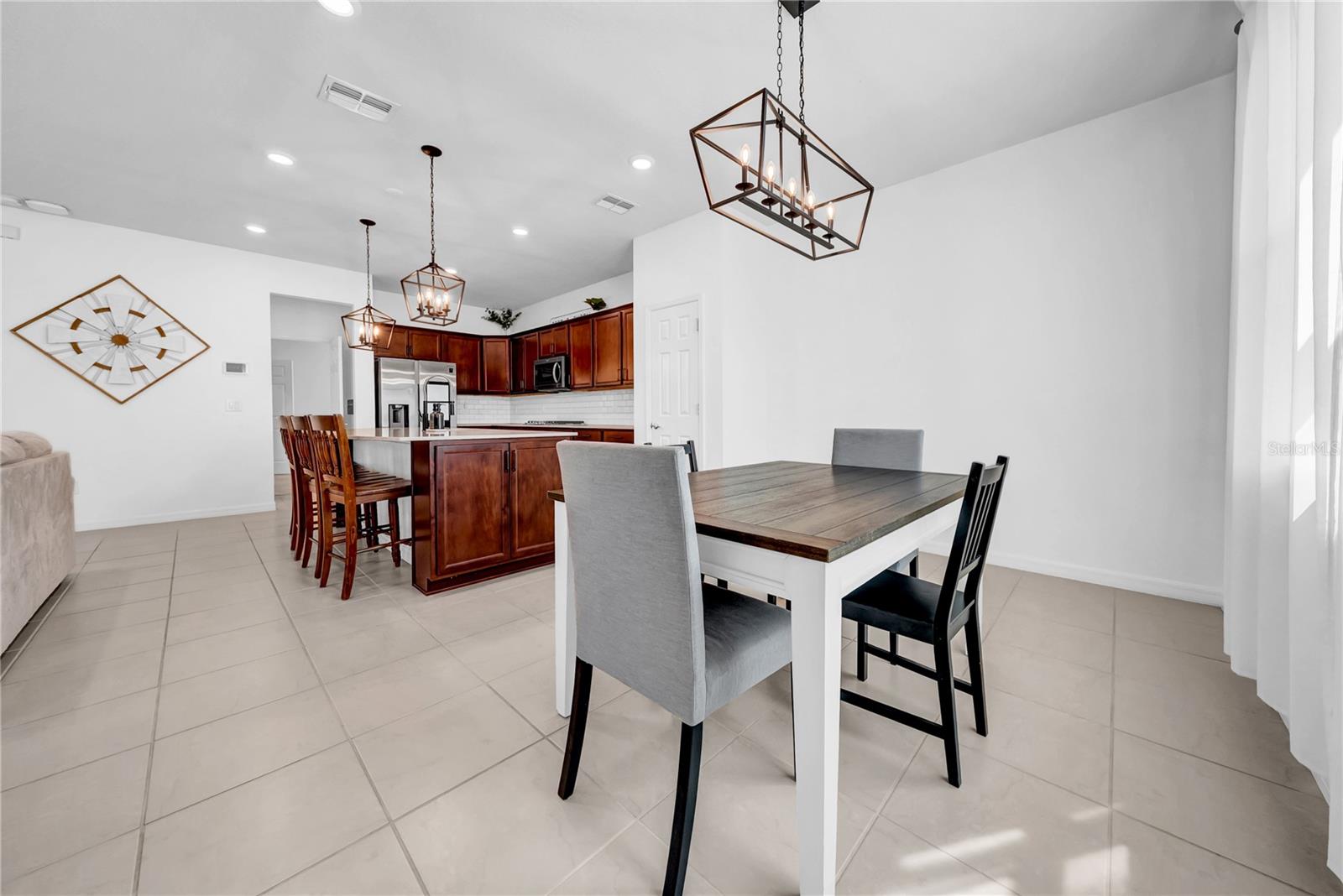 Image 28 of 50 For 18058 Fenders Way