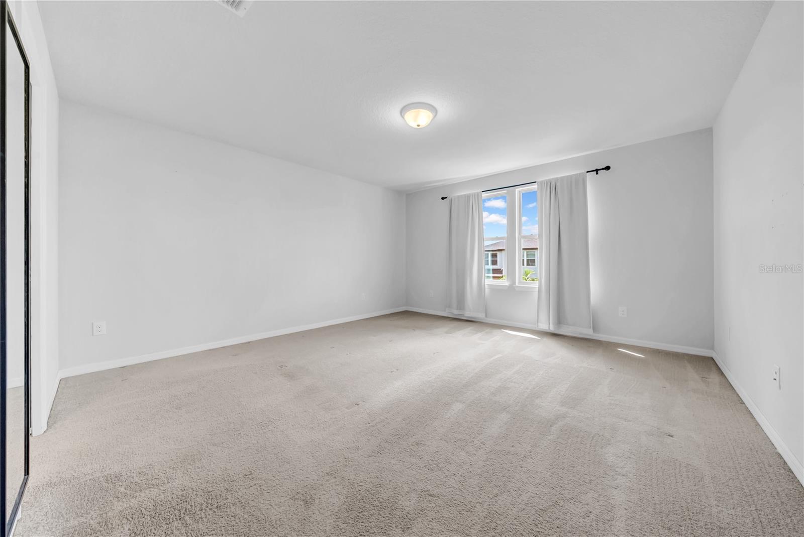 Image 41 of 50 For 18058 Fenders Way