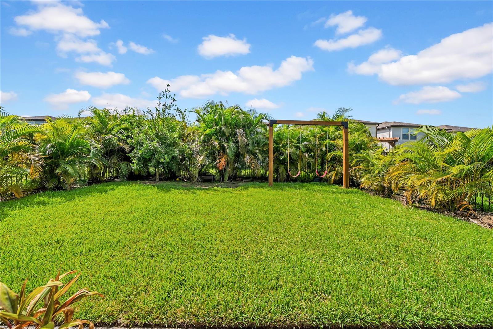 Image 7 of 50 For 18058 Fenders Way