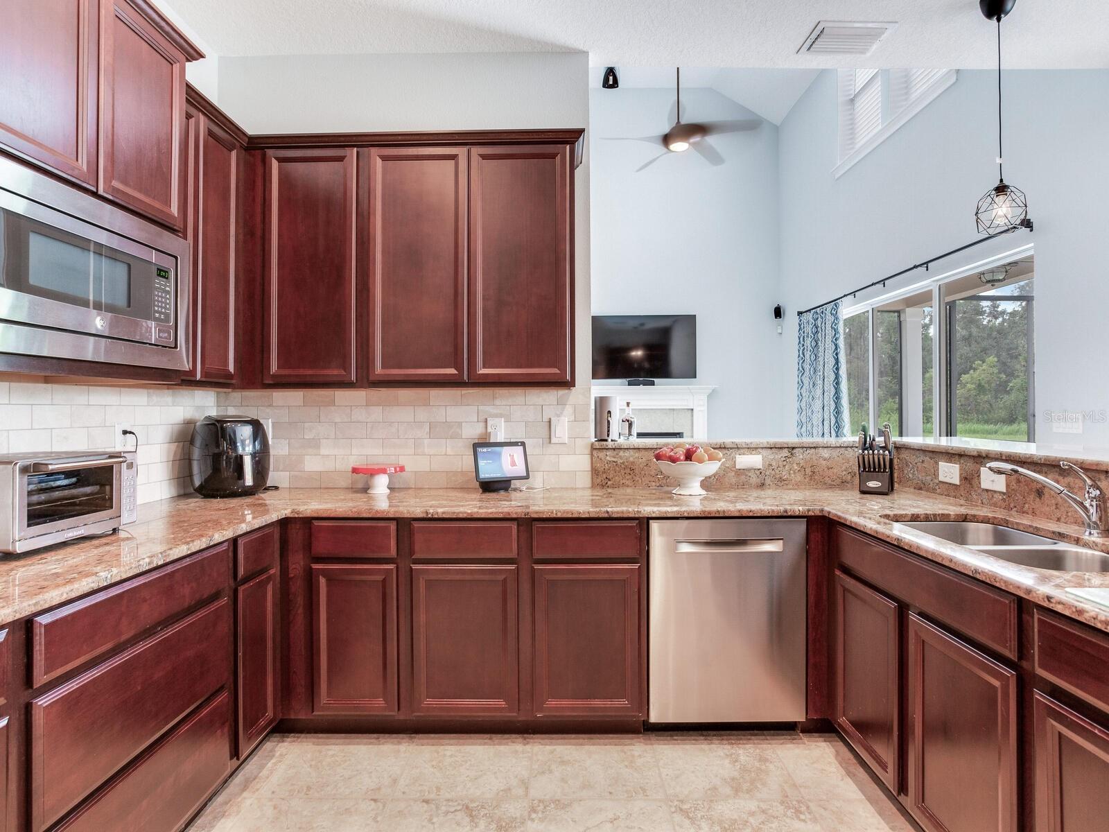 Image 14 of 45 For 8703 Alafia Hills Drive