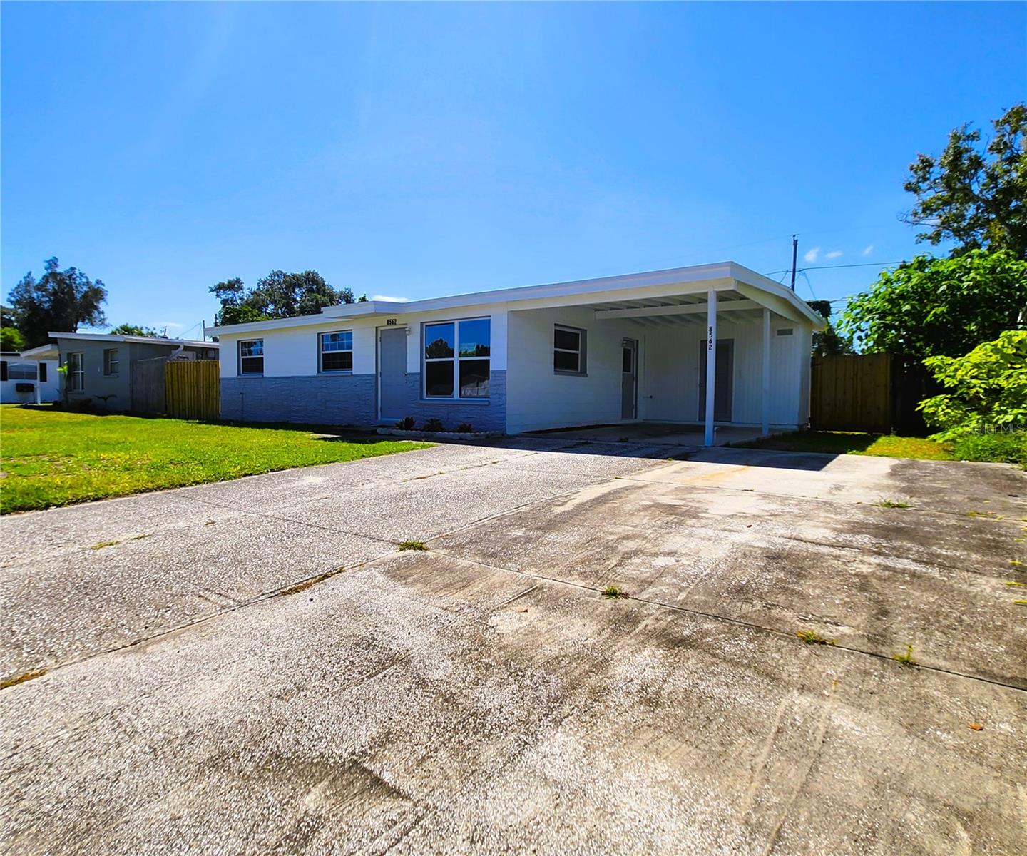 Image 3 of 47 For 8562 94th Avenue