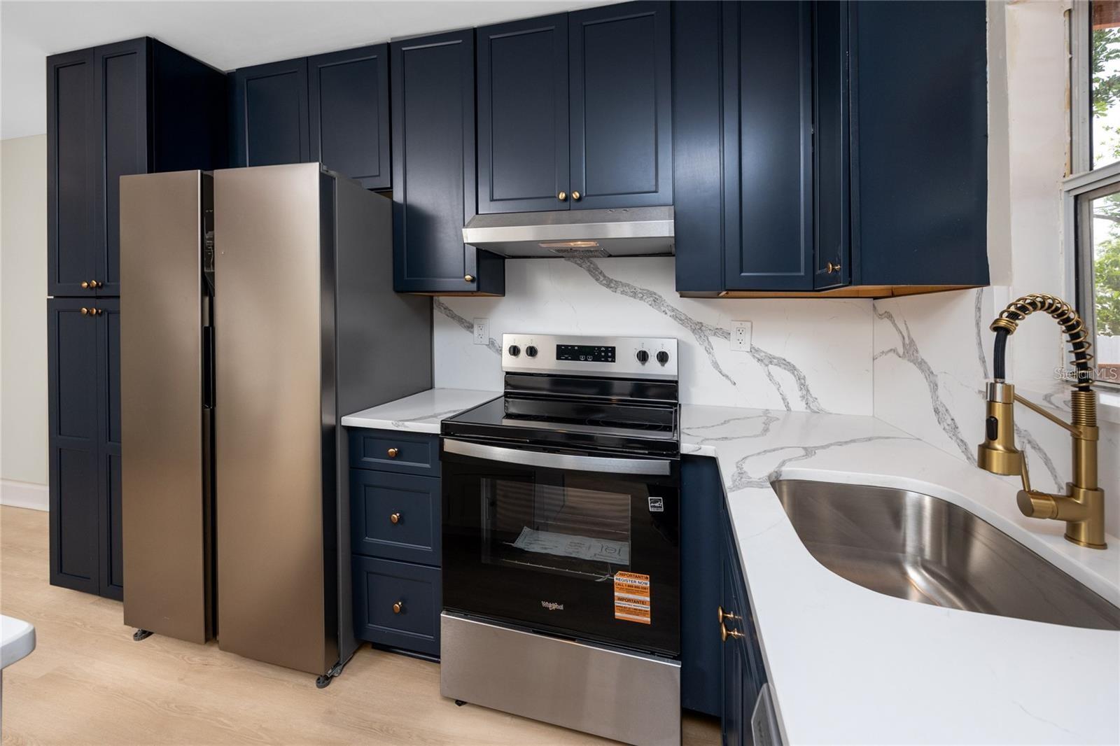 Image 16 of 41 For 13148 3rd Street E