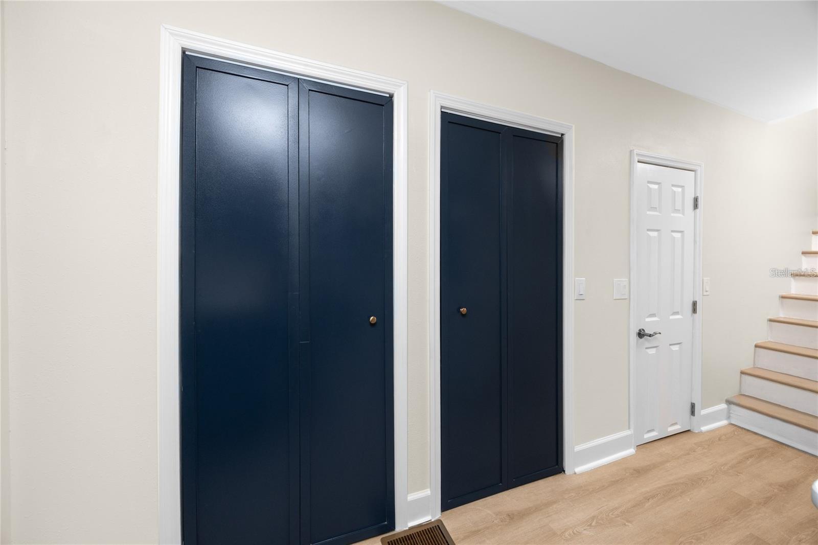 Image 18 of 41 For 13148 3rd Street E
