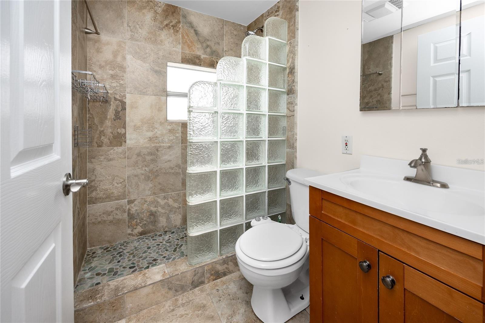 Image 23 of 41 For 13148 3rd Street E