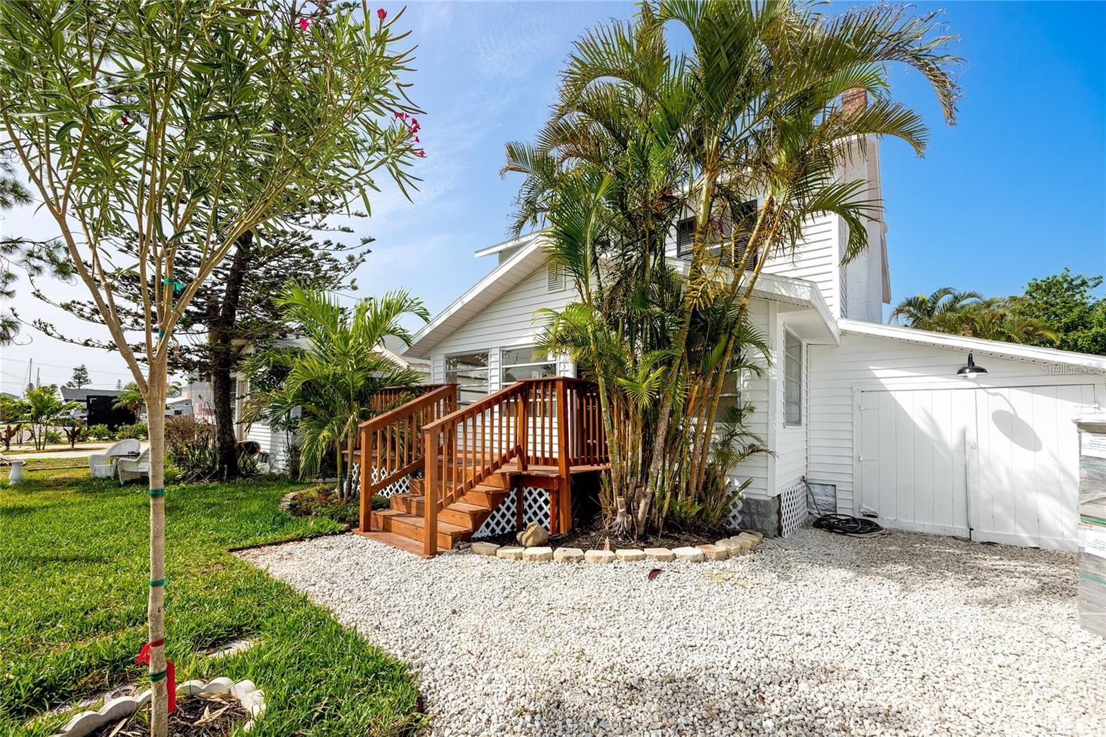 Image 3 of 41 For 13148 3rd Street E