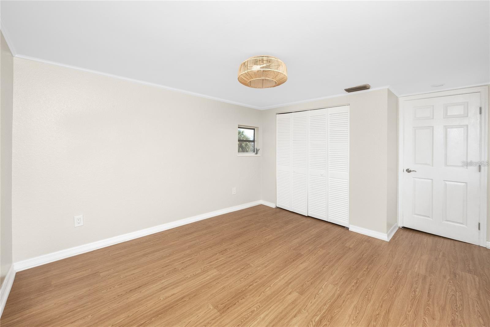 Image 30 of 41 For 13148 3rd Street E