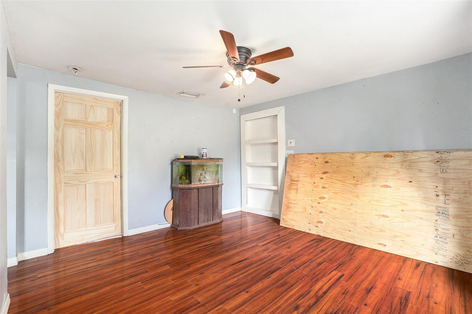 Image 12 of 33 For 3007 76th Street