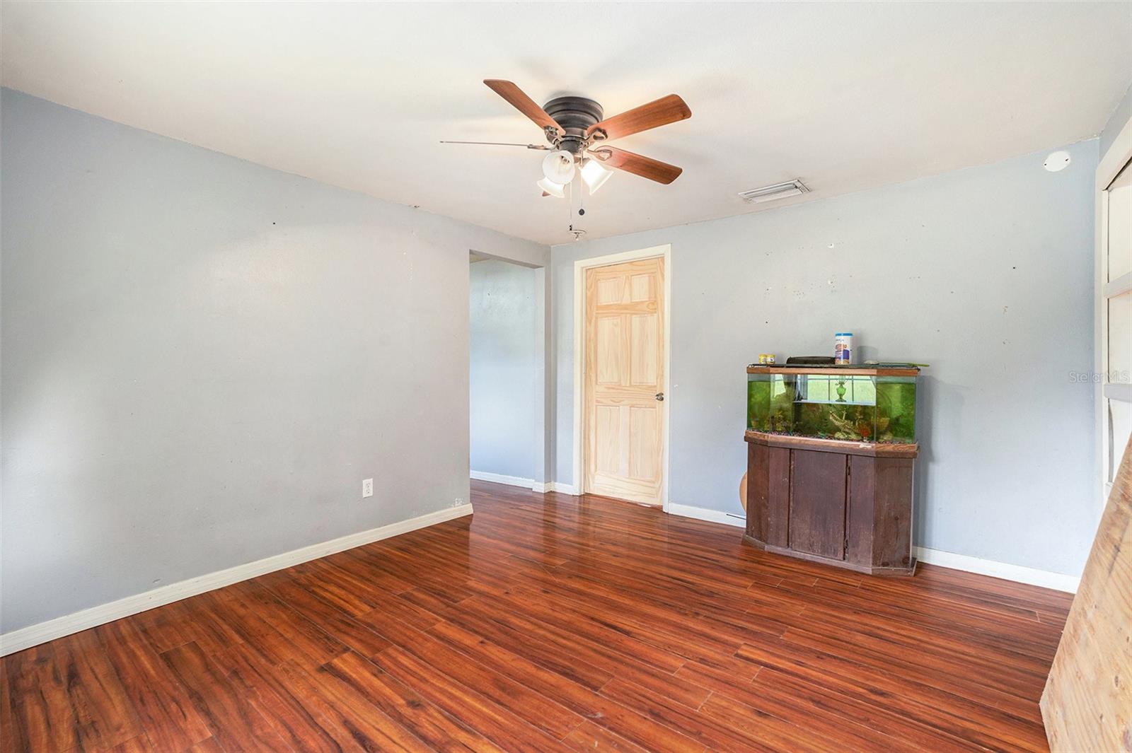 Image 13 of 33 For 3007 76th Street