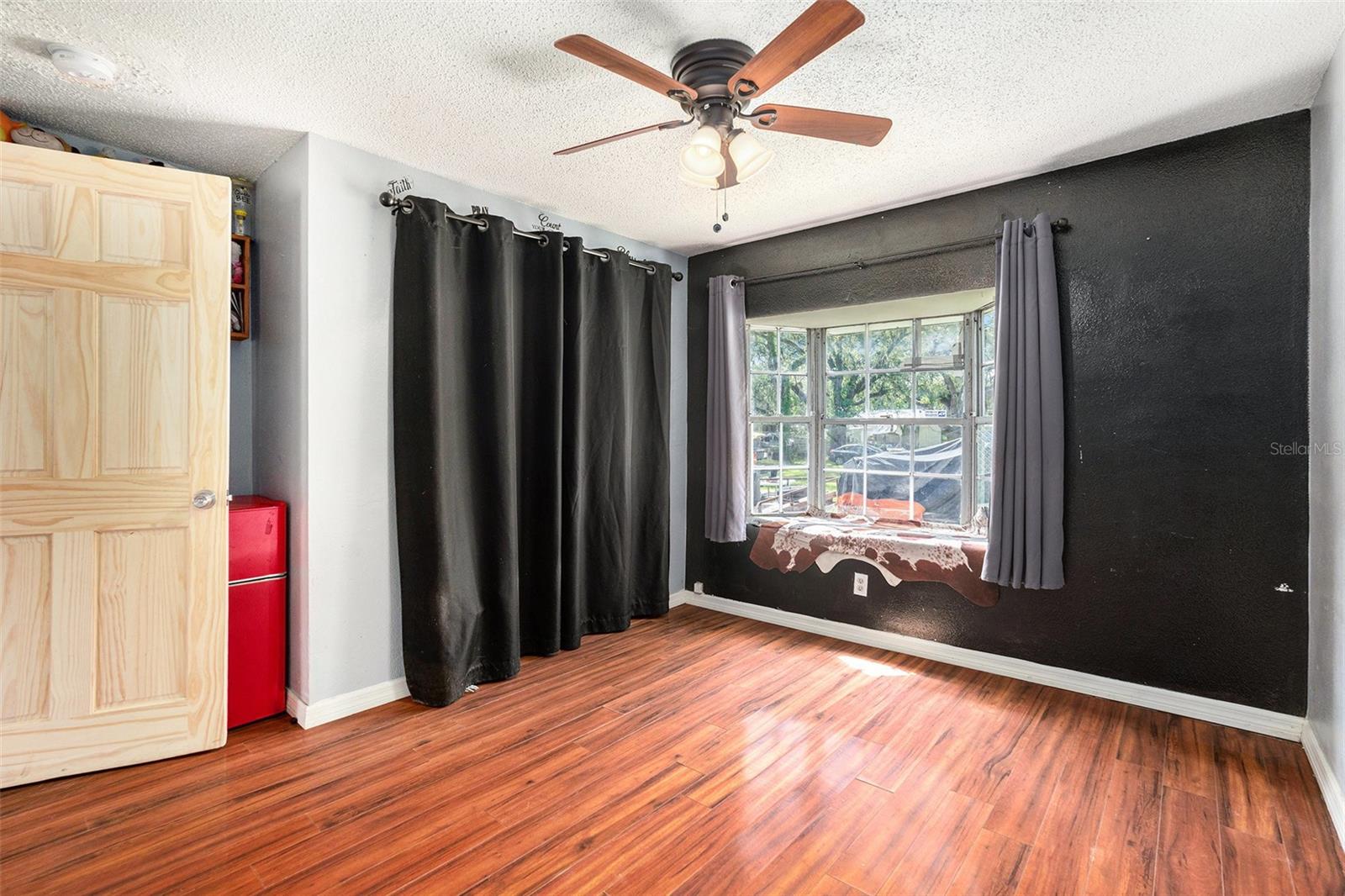 Image 19 of 33 For 3007 76th Street