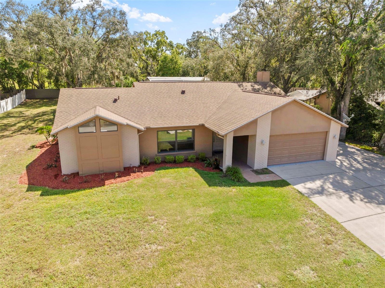 Image 10 of 80 For 9414 Lorendale Circle