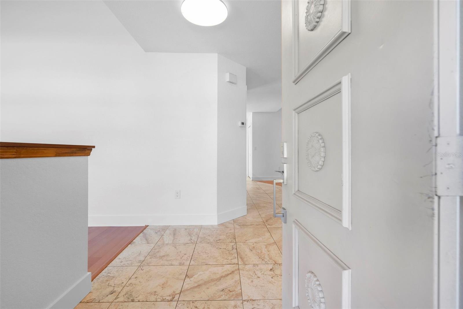 Image 28 of 80 For 9414 Lorendale Circle
