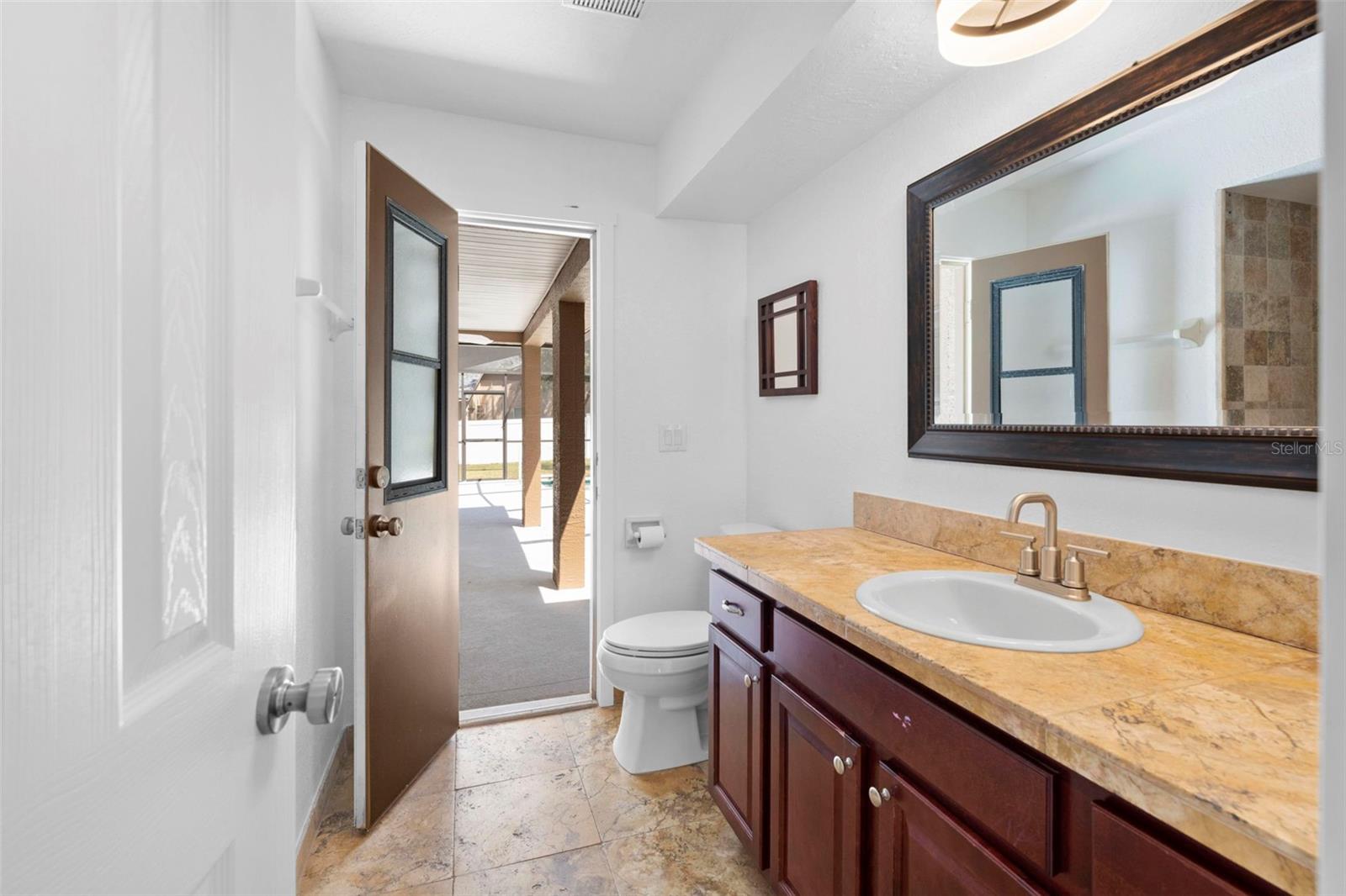 Image 72 of 80 For 9414 Lorendale Circle