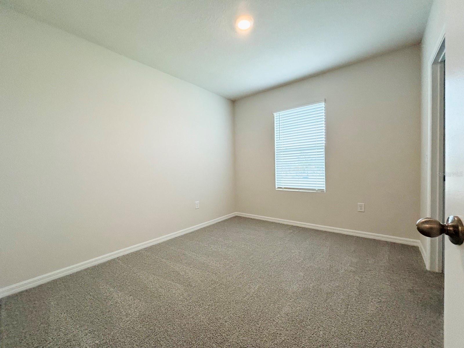 Image 8 of 34 For 11938 Hamilton Avenue