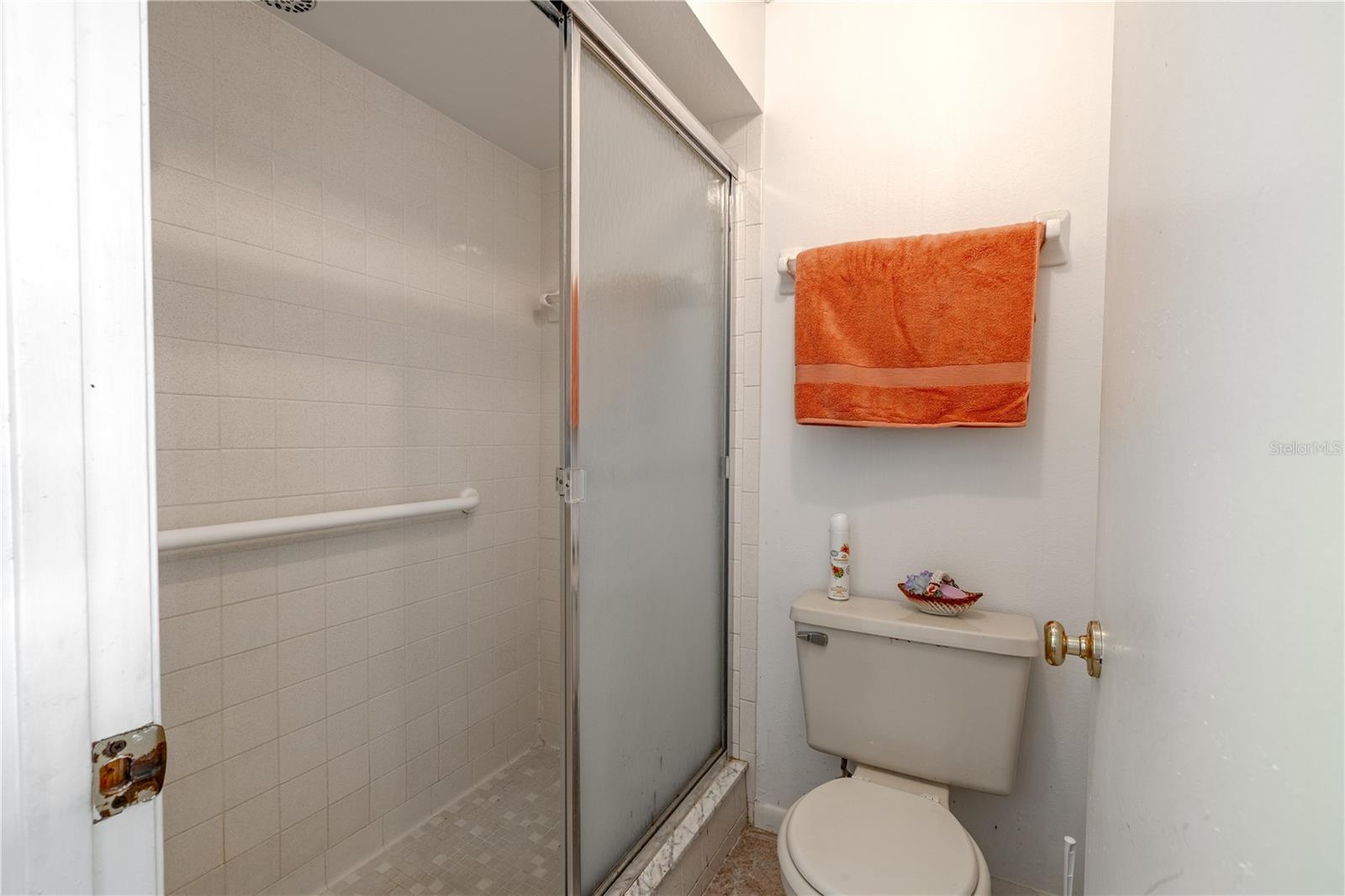 Image 16 of 28 For 1131 Orange Tree Circle W C