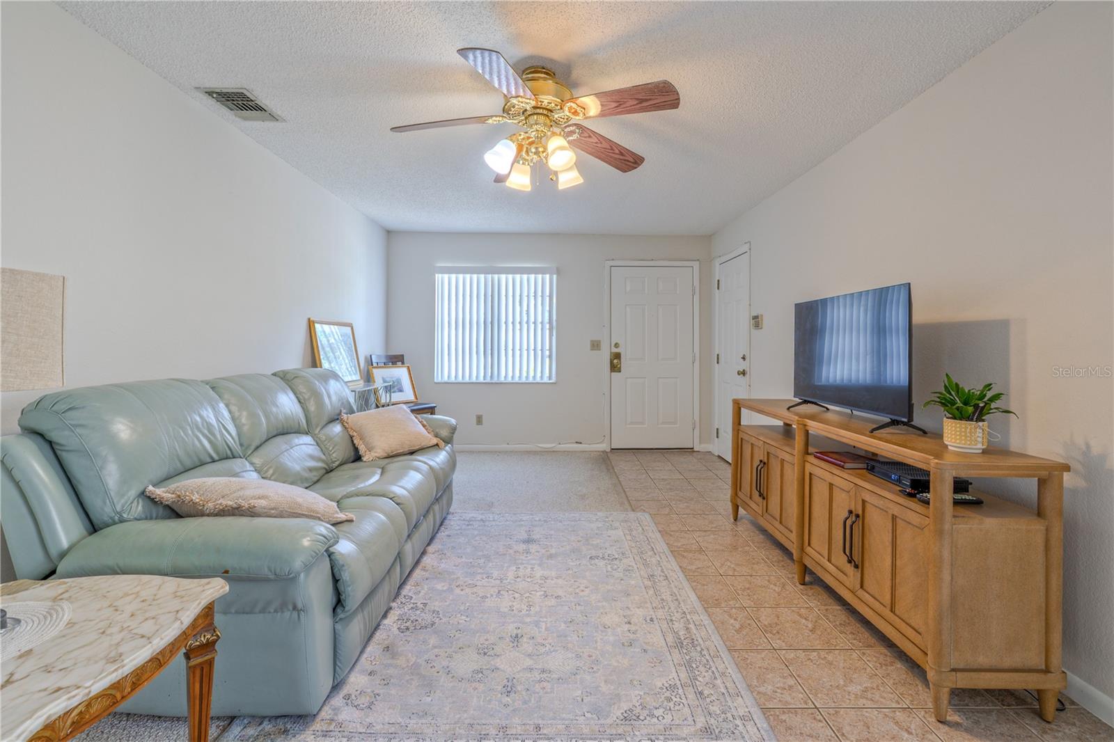 Image 5 of 28 For 1131 Orange Tree Circle W C