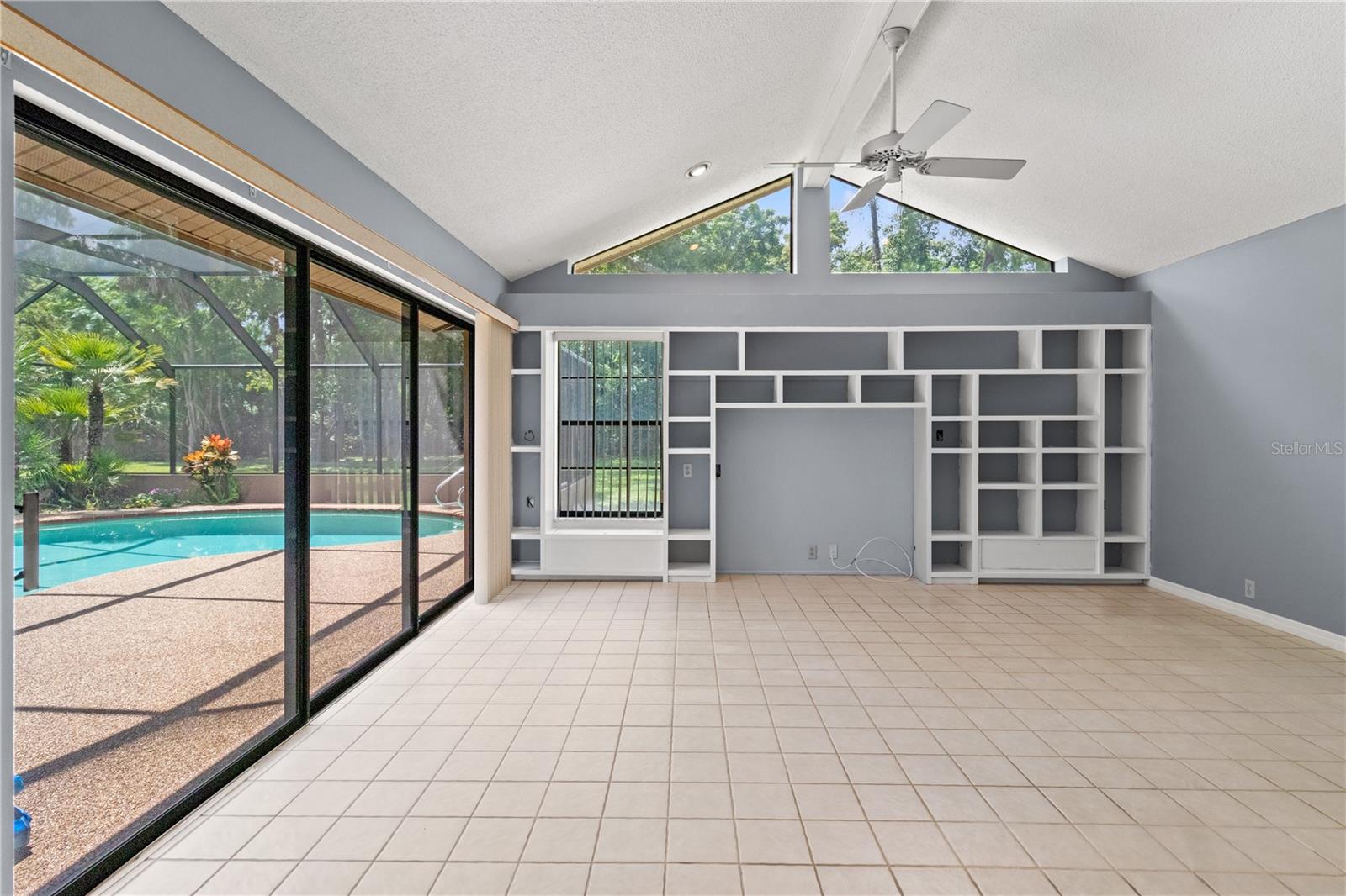 Image 19 of 43 For 8546 Ashbury Drive